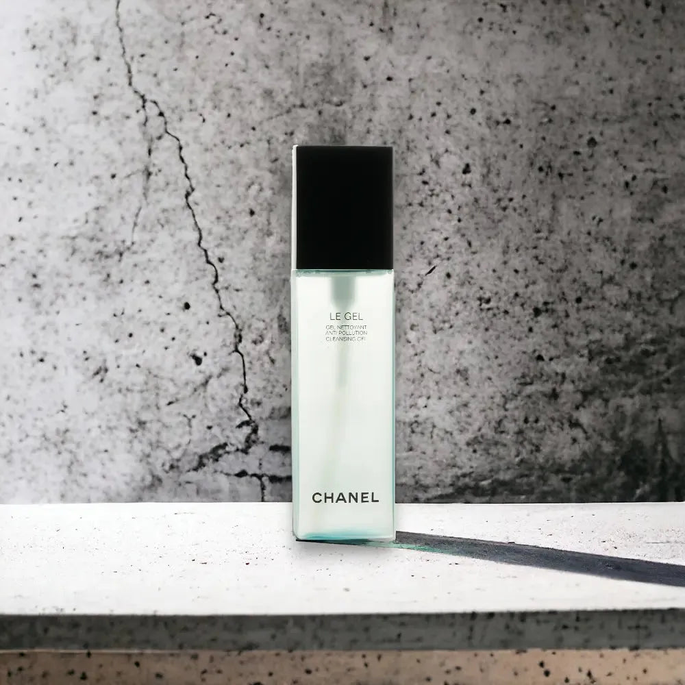 CHANEL Le Gel Cleansing Gel - BLACK ELIXIR - Maison de Parfum