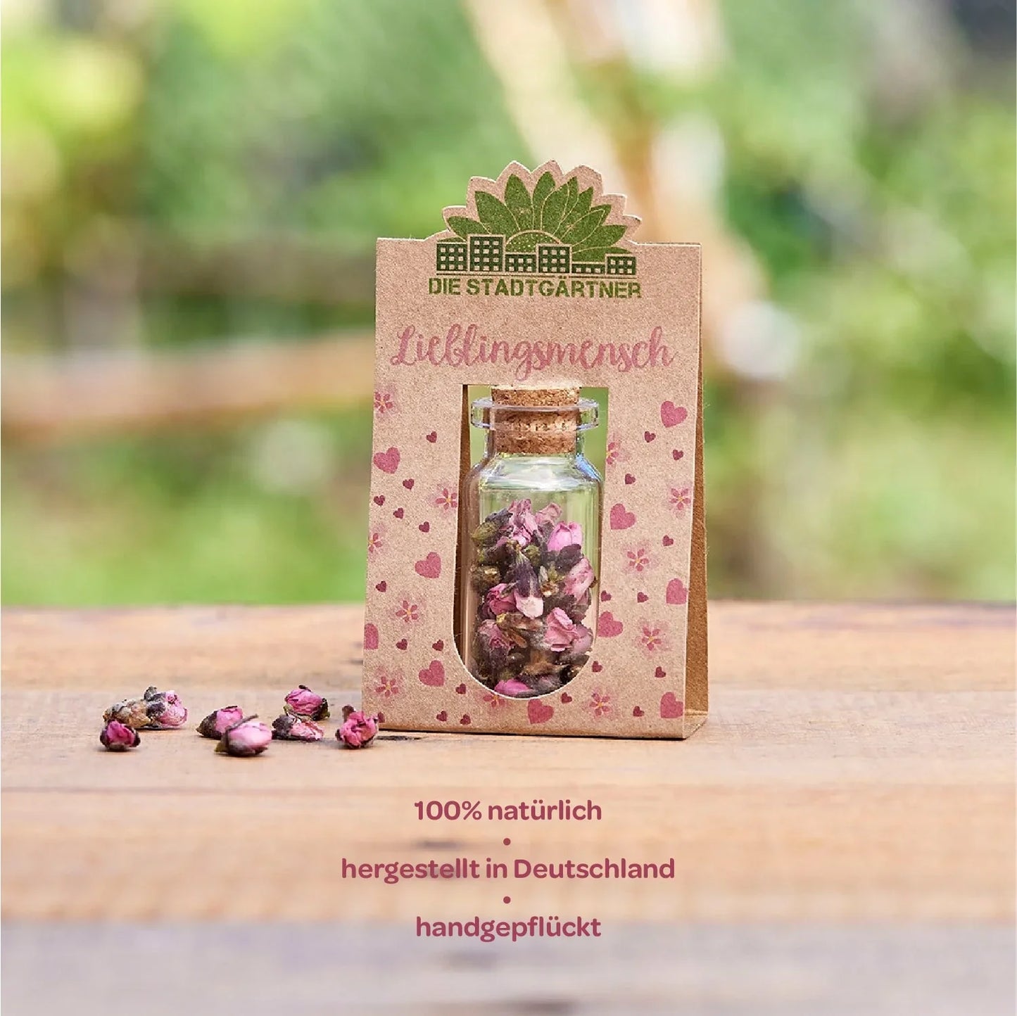 Lieblingsmensch mit handgepflückten Blüten