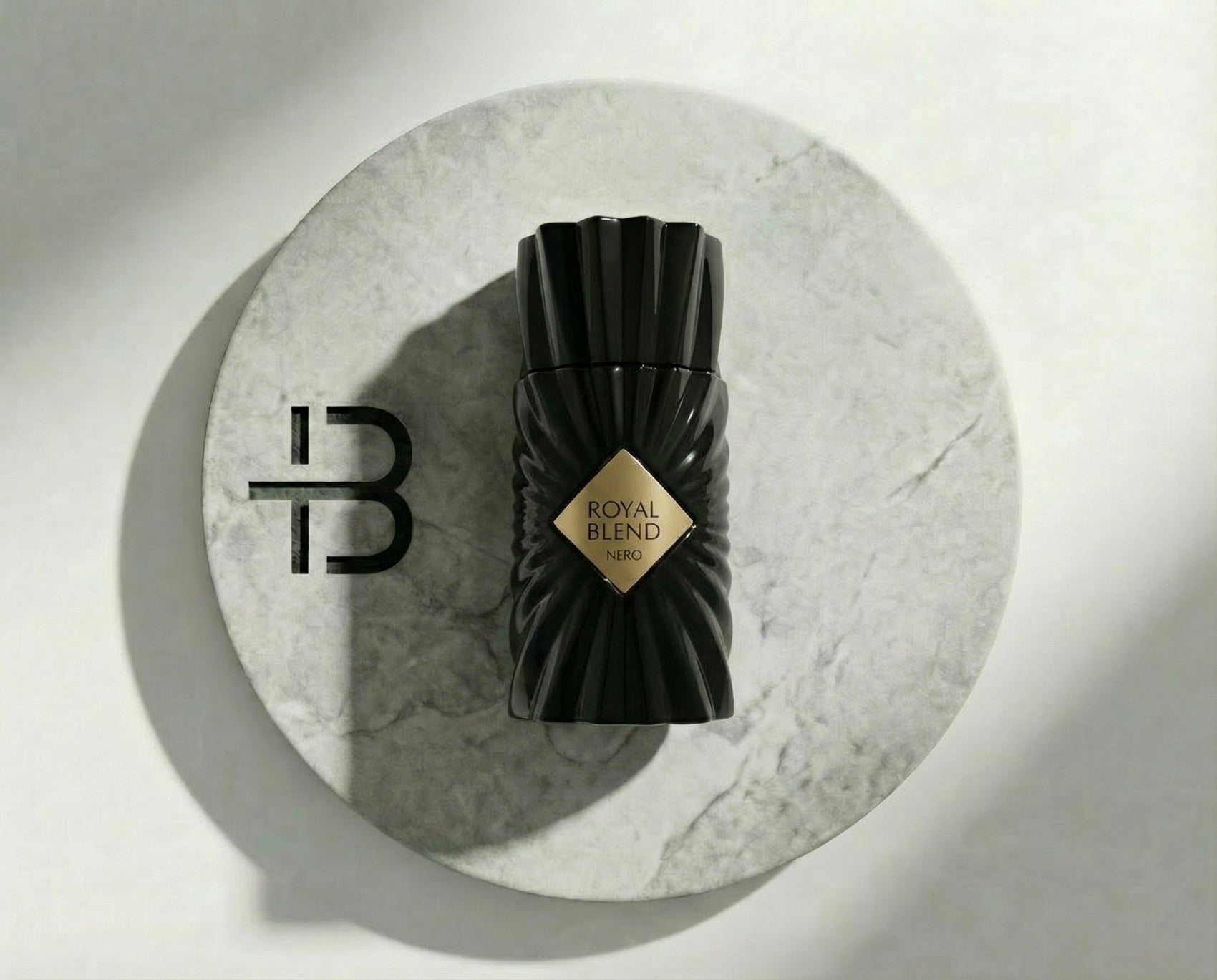 French Avenue Royal Blend Nero Eau de Parfum