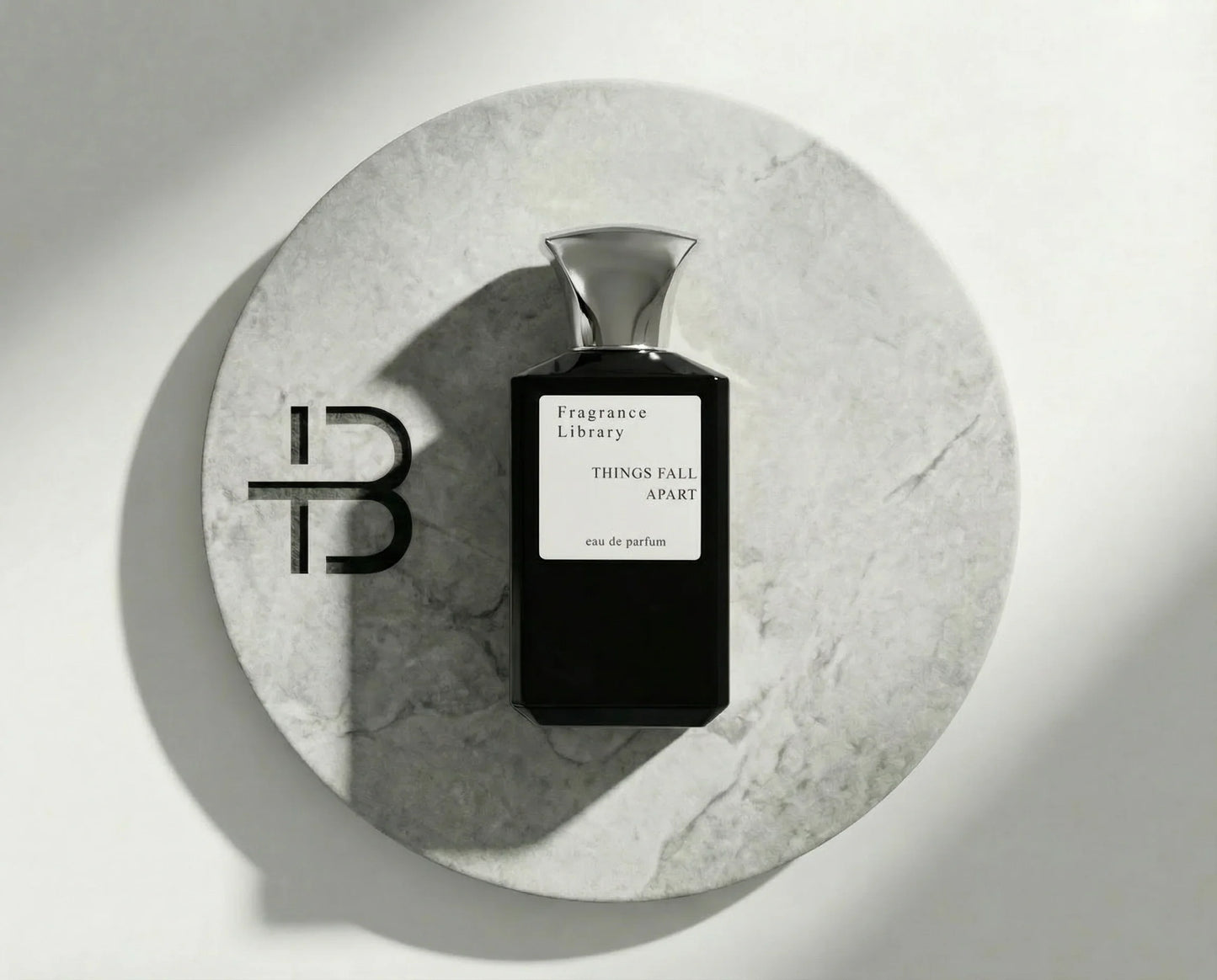 Eau de Parfum Things Fall Apart de la Fragrance Library