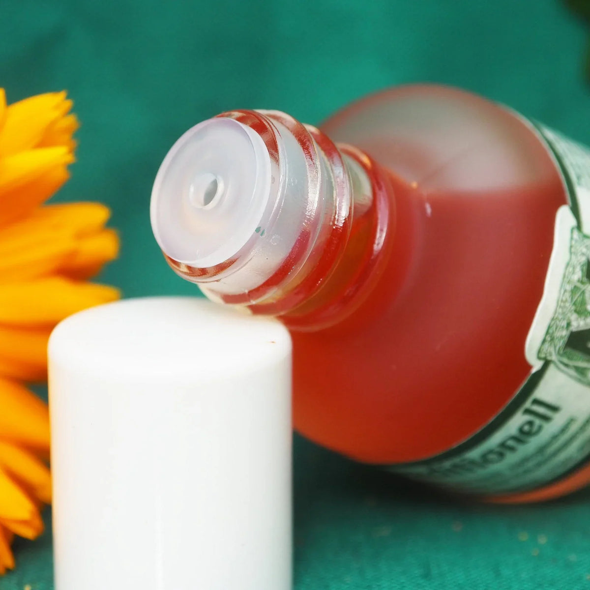 Traditionelles Massageöl