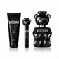 Moschino Toy Boy Eau de Parfum Geschenkset – Duschgel, Mini-EdT und Eau de Parfum 100ml, freigestellt auf weißem Hintergrund