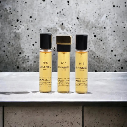 CHANEL N°5 Twist & Spray Eau de Parfum - BLACK ELIXIR - Maison de Parfum