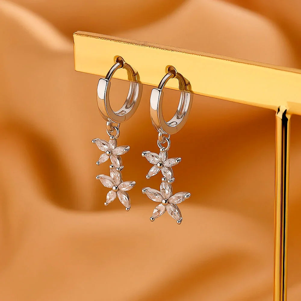 Ohrringe aus 925er Sterling-Silber, Hängende Zirkonia Blumen