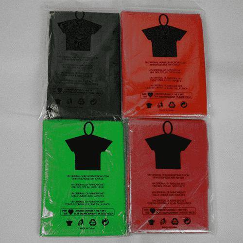 Regenponcho in verschiedenen Farben