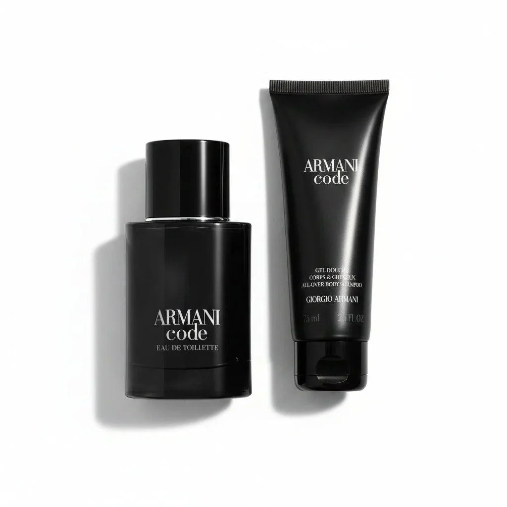 Armani Code Eau de Toilette Flakon und passendes Duschgel-Set in Schwarz auf weißem Hintergrund