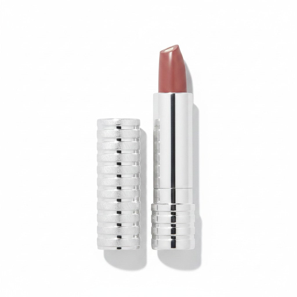 Clinique dramatically differnet lipstick 07 blushing nude