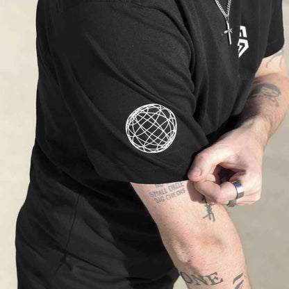 Stripe T-Shirt (oversized, unisex, black)