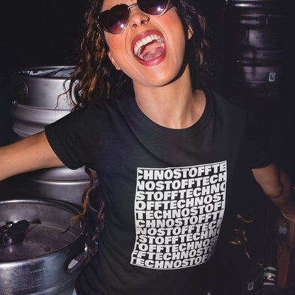 Technostoff Square Premium T-Shirt (schwarz oder weiß / Frauen)